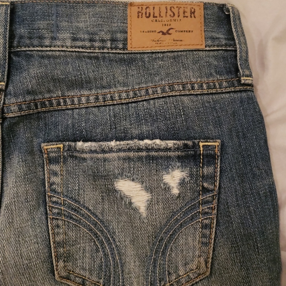 🛍4/$20 Hollister Lace Daisy Dukes - Picture 4 of 5